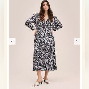 💸Mango Plunge Neck Printed Dress in Black, White and Purple Print Size 16